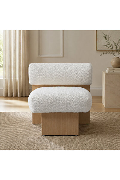 Roots Furniture Amani'S Boutique Creamy Accent Chair