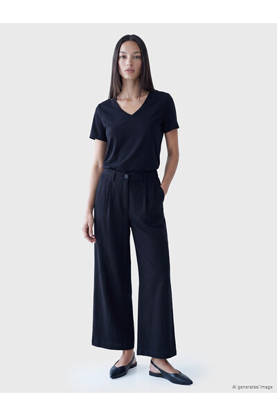 LC Waikiki Black Elastic Waist Pleated Women's Fabric Trousers