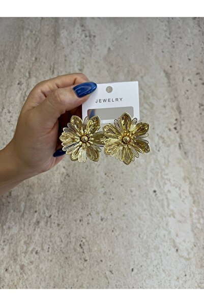 ADELYA CONCEPT Gold Flower Earrings with Steel Stones