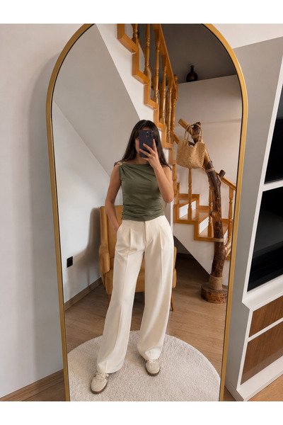İlaybutik Kadın İthal Sandy Kumaş Yan Büzgü Omzu Tokalı Yeşil Bluz