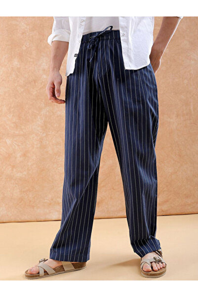 The Indian Garage Co By Styli Men Loose Fit Mid Rise Trousers