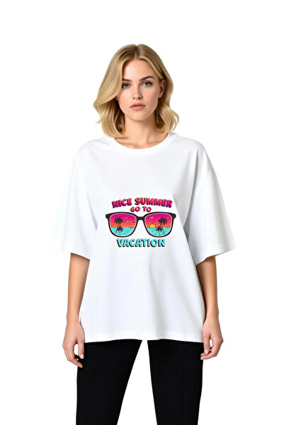 PayBuy Women's Oversize T-Shirt Holiday Theme Glasses Printed Relaxed Fit Cas...