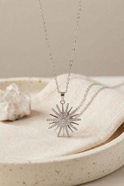 Inure Jewelry سلسلة فولاذية 316L فضية اللون مرصعة بحجر الزركون على شكل نجمة ا...