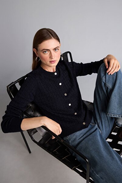 DeFacto Regular Fit Crew Neck Cardigan H8479Ax26Wn
