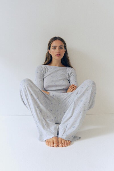 H&M Pamuklu ve Delik Desenli Pijama Takımı