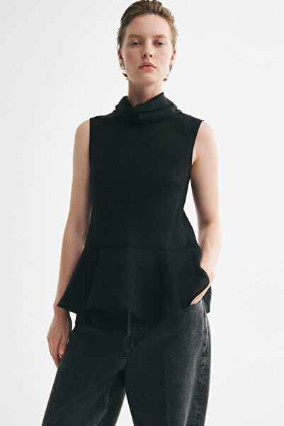 H&M Katlanır Yakalı ve Peplumlu Üst