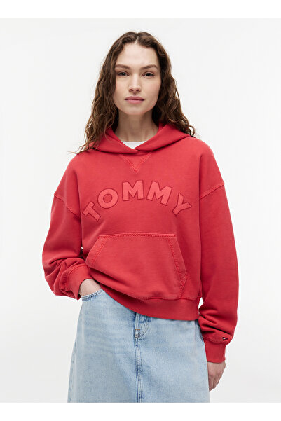 Tommy Jeans Kırmızı Kadın Nakışlı Sweatshirt DW0DW22822XK9