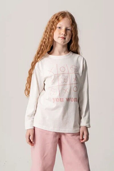 GİYİCEM TEKSTİL Girl's Xox Printed Sweat City Style 7607