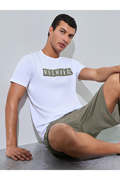 Styli White Slogan Print T-Shirt and Olive Shorts Relaxed Fit Pyjama Set