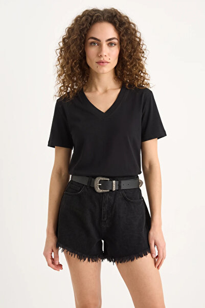 Şeker Portakalım Women's Deep V-Neck Organic Comfort Fit Cotton Black T-Shirt