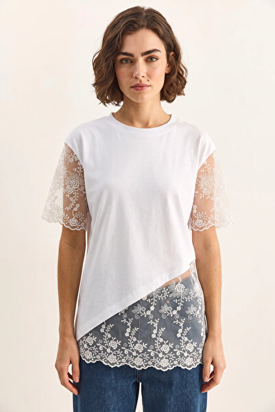 Şeker Portakalım Women's Crew Neck Lace Trim Asymmetrical Cut Relaxed Fit t S...