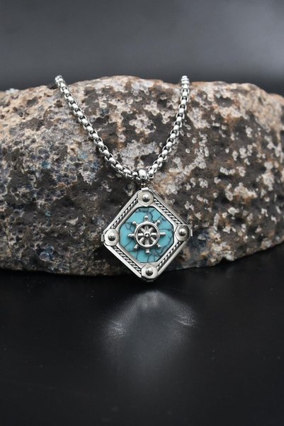 Prestige Rudder Figured Turquoise Stone Necklace Stainless Steel Chain 902907