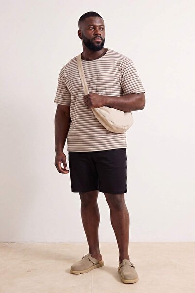 Trendyol Kollektion Schwarze, flexible Stoffshorts und Bermuda-Shorts in Über...