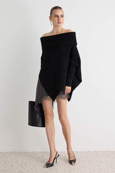 Trendyol Collection Pulover negru din tricotaj asimetric cu textură moale TWO...