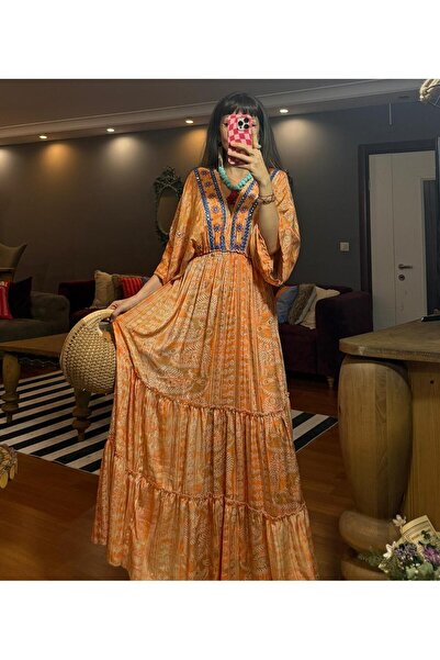 moda gk Boncuk Detaylı Parlak Desenli Helen ipek Elbise