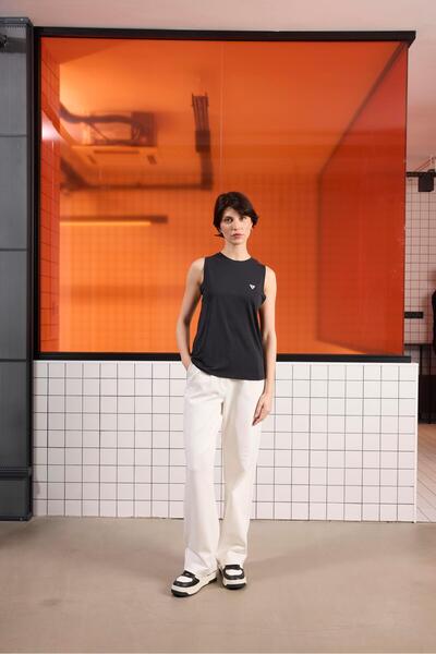 GMG FIRENZE Women's T-Shirt with Crew Neck Back Tie Detail