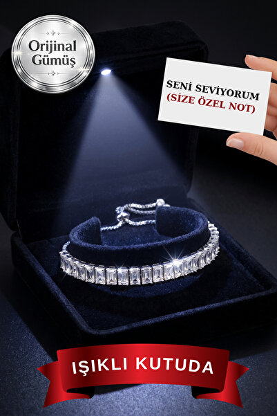CARAT STONE Pırlanta ışıltılı 925 ayar gümüş ışıklı kutuda su yolu baget kadı...