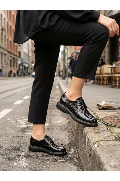 Pierre Cardin 70pc20 Pantofi clasici pentru bărbați din piele lacuită neagră