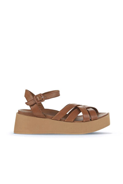 Bueno Shoes Sandale cu toc cu pană pentru femei din piele maro 01wa4301