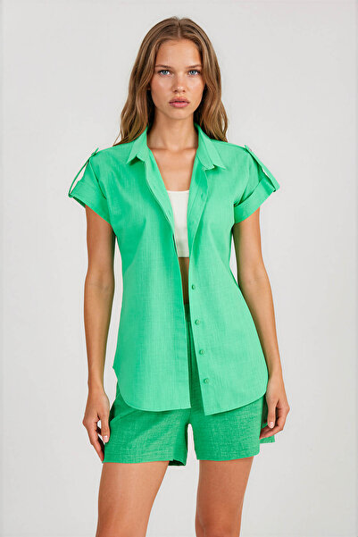 Vitrin Short Sleeve Shirt with Sleeve Detail
