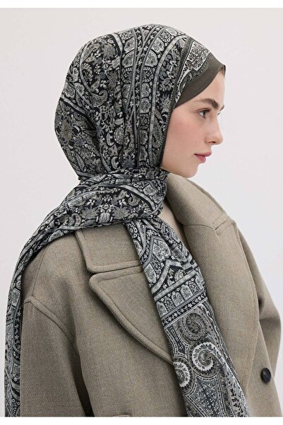 Freshscarfs Anthracite Nordic Paisley Pattern Shawl