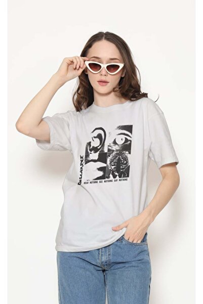 buzagi tasarım ürünleri Discharge Regular Fit Unisex White T-Shirt