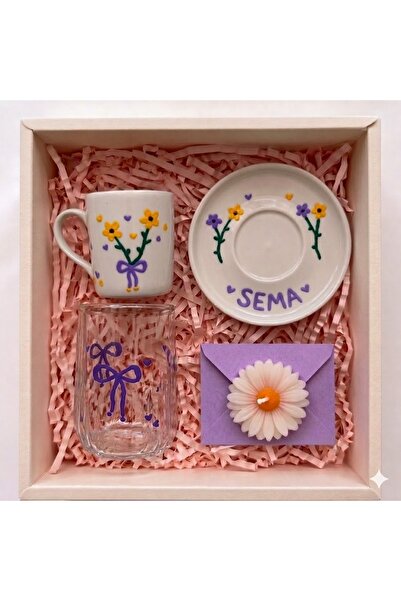 Flossy Design El yapımı kişiye özel kahve fincanı ve su bardağı, mum hediyeli...