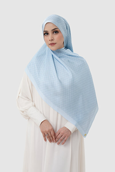 Buttonscarves Tapis Saten Shawl - Baby Blue