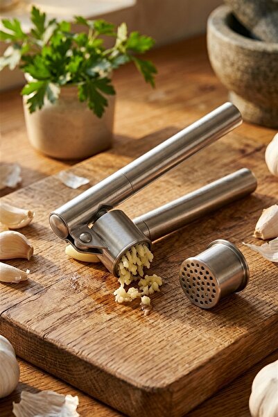 MAKRİ HOME Stainless Steel Garlic Crusher, Practical Handheld Garlic Press, 1...