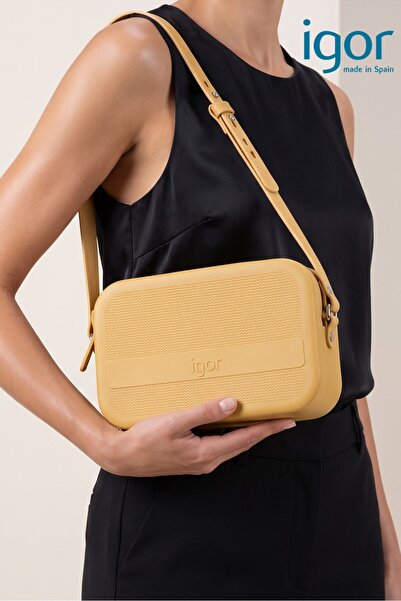 IGOR Ane Women's 13X20 Shoulder and Hand Bag with Strap, Dijon Yellow