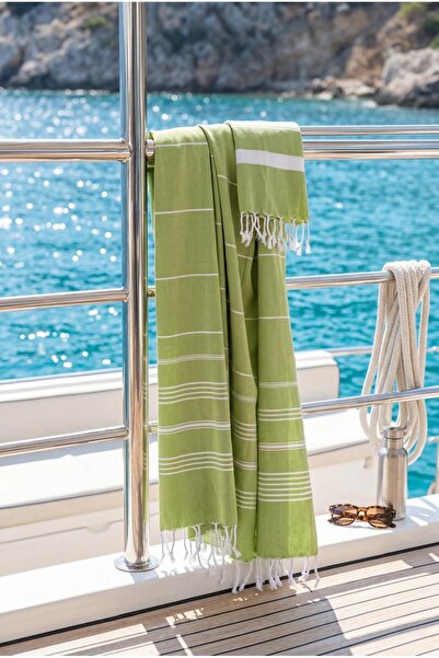SOLUTE Pestemal Beach Towel