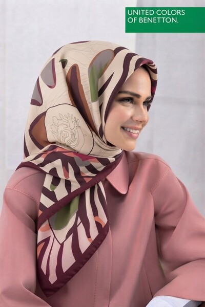 United Colors of Benetton Φουλάρι με σχέδιο Σιένα -1009-90*90