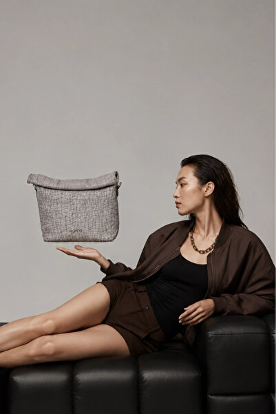Bueno Shoes Gray Cracked Leather Women's Crossbody Bag