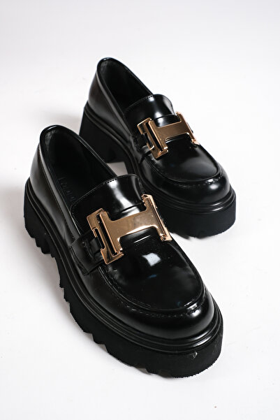 Capone Outfitters Joella Round Toe H Buckle Women's Loafer