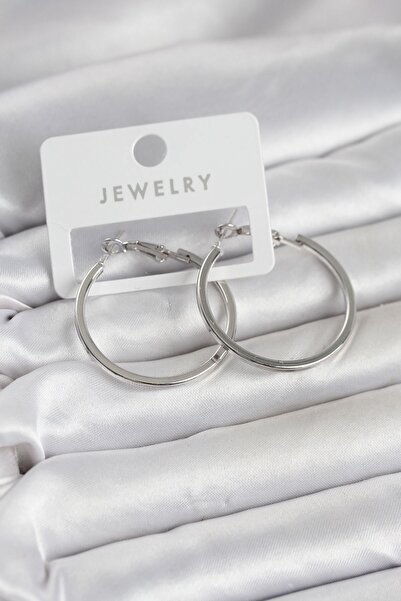 Inure Jewelry حلق نسائي من النحاس الفضي اللون ذو حافة مربعة مقاس 32 ملم