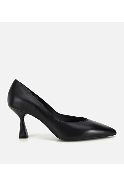Hotiç Kadın Deri Siyah Kısa Topuklu Stiletto