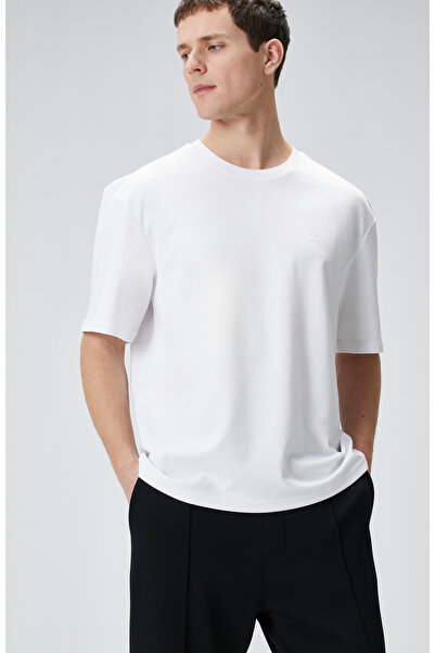Network Comfort Fit Beyaz Bisiklet Yaka T-shirt