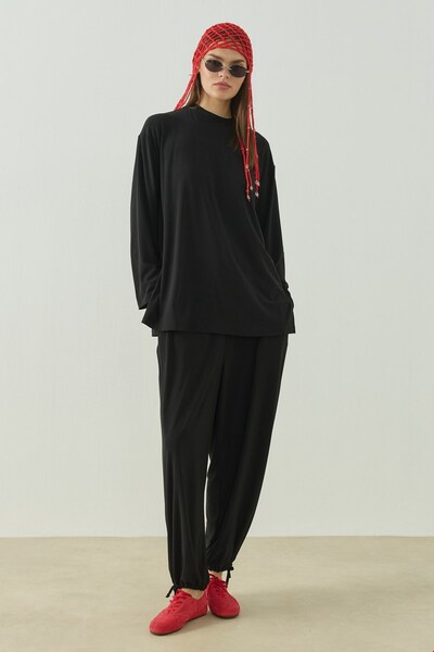 QANU Alya T-shirt Siyah