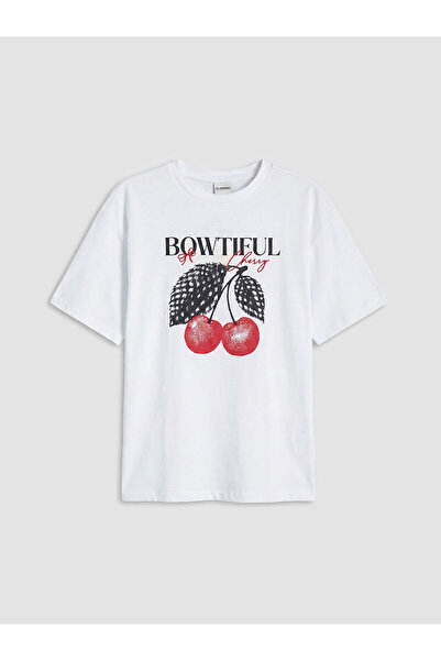 LC Waikiki Trendlucky Girls' T-Shirt with Oval Collar and Printed Design