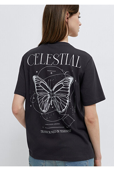 Mavi Anthrazitfarbenes T-Shirt mit Schmetterlingsdruck, normale Passform / Re...