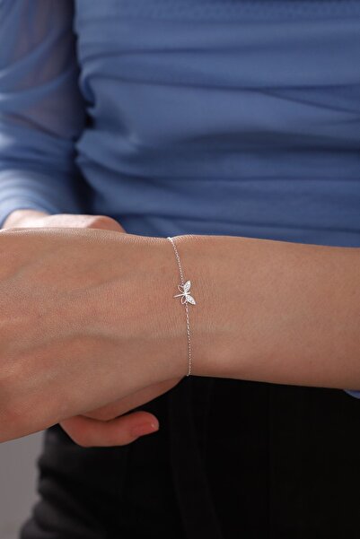 Bilsen Store Tamamı 925 Ayar Gümüş Beyaz Zirkon Taşlı Minimal Yusufçuk Bileklik