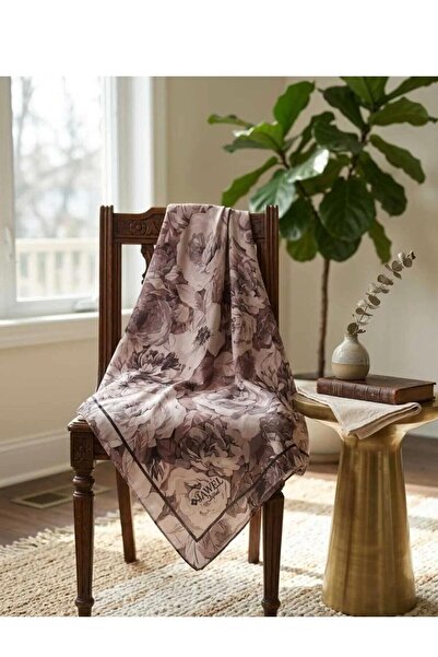 w white stars sports & wear Jawel Floral Motif Cotton Soft Shawl
