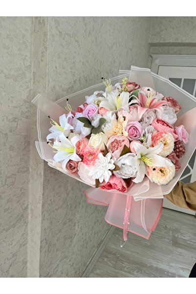 Meline Buket Tasarım Doğum günü anneler günü lilyum özel seri hediye buketleri