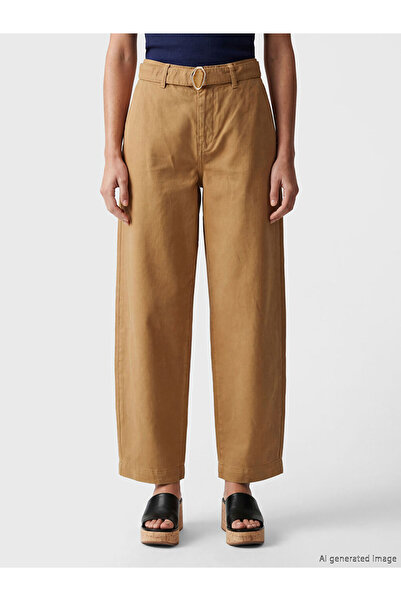 LC Waikiki بنطلون جينز نسائي بخصر مطاطي من Barrel Fit