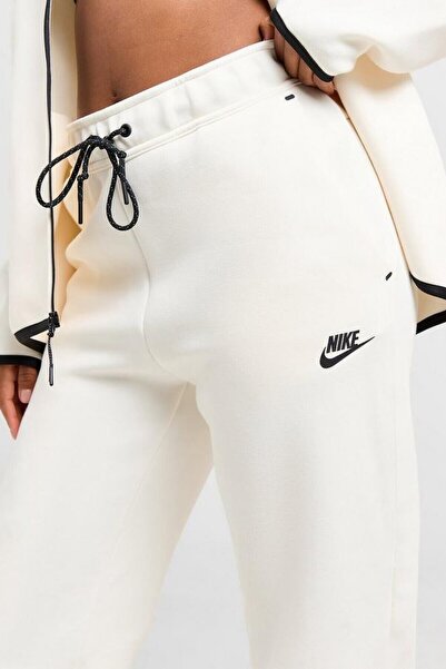 Nike Tech Fleece Jogger Kadın Spor Eşofman Altı