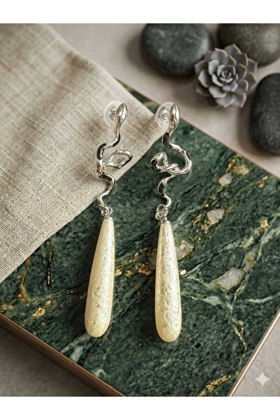 CESS JEWELRY Şık Silver Yılan Modelli Sedefli Sallantılı Küpe