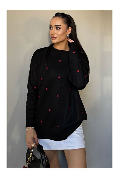 LC Waikiki Nevavm Women's Heart Embroidered Knitwear Sweater with a Difference