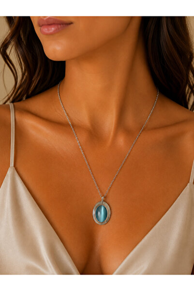Selay Accessory Silver Necklace with Blue Stone Detail