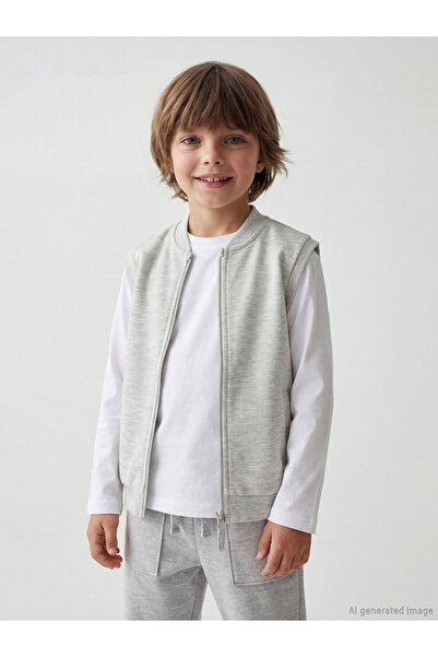 LC Waikiki Crew Neck Boys' Waistcoat