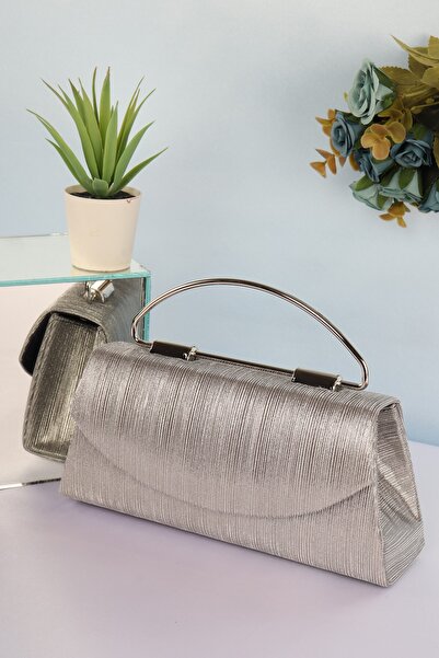 weem bag إيليسارا EB0423 |   حقيبة سهرة سندريلا كبيرة بمقبض معدني